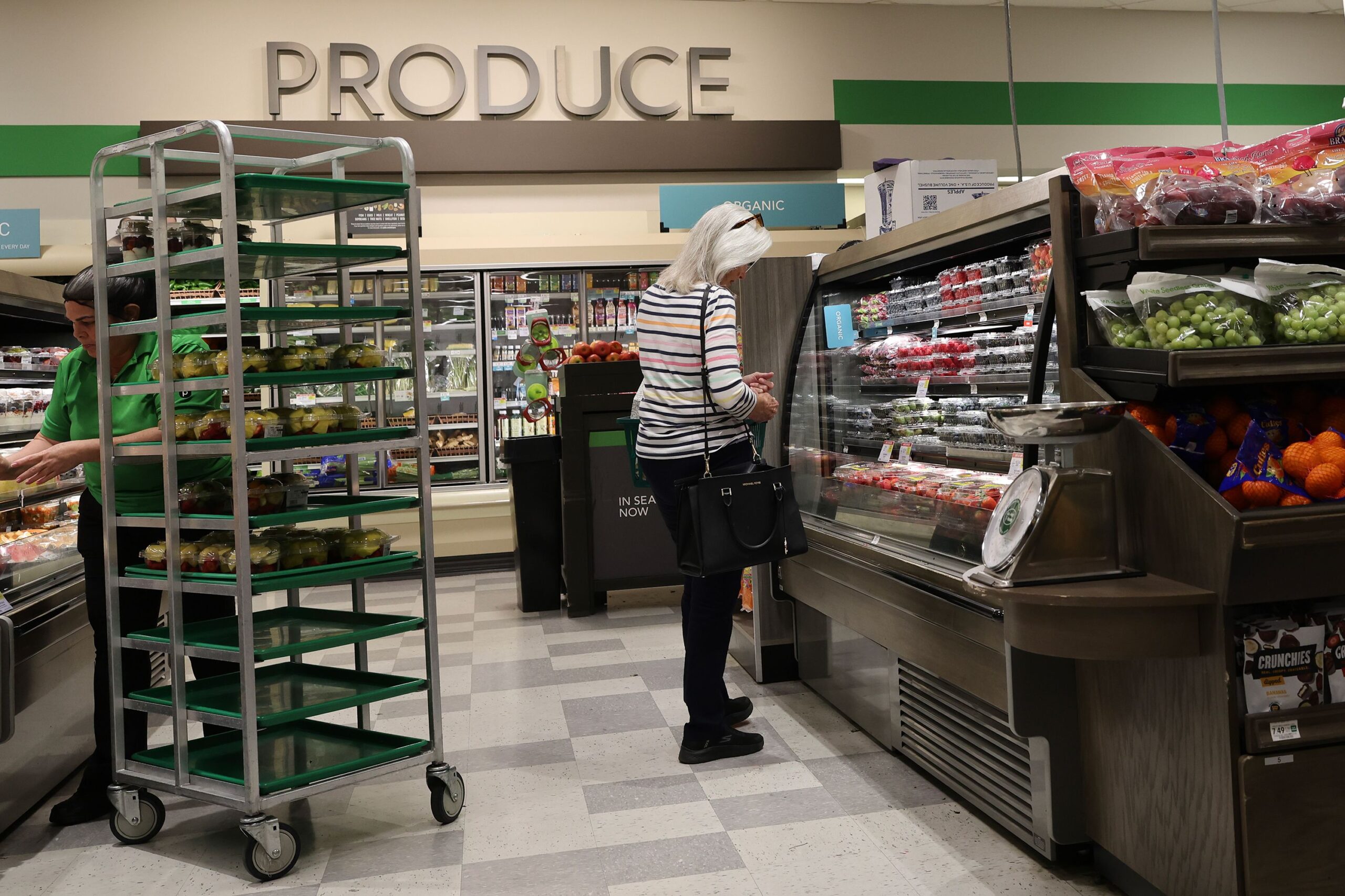 <i>Joe Raedle/Getty Images via CNN Newsource</i><br/>Consumers are losing purchasing power